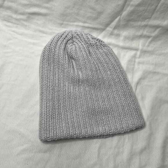 Star Wars X Love Your Melon the Mandalorian Gray Knit Beanie Hat - Picture 4 of 6